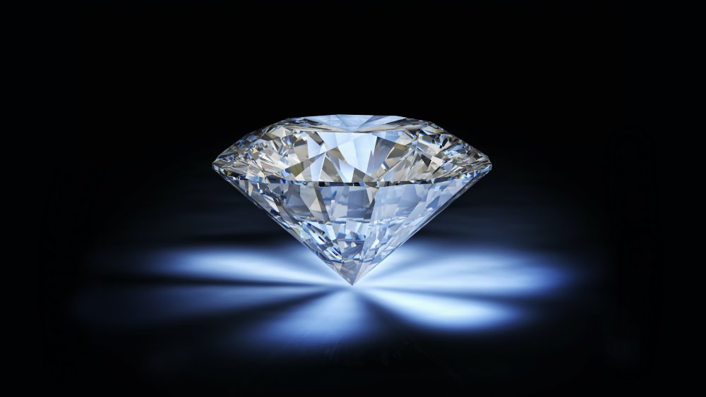 Do Lab Grown Diamonds Glow In The Dark?