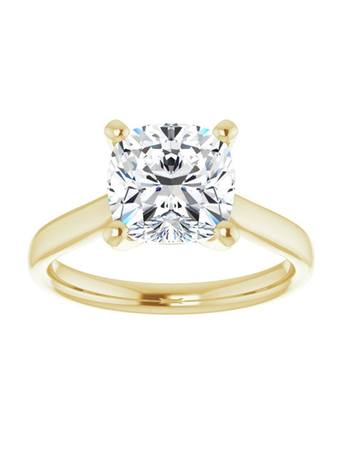 Traditional Solitaire Engagement Ring