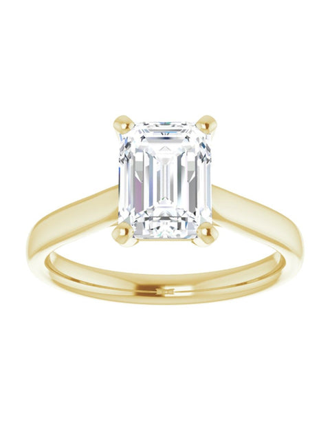 Traditional Solitaire Engagement Ring